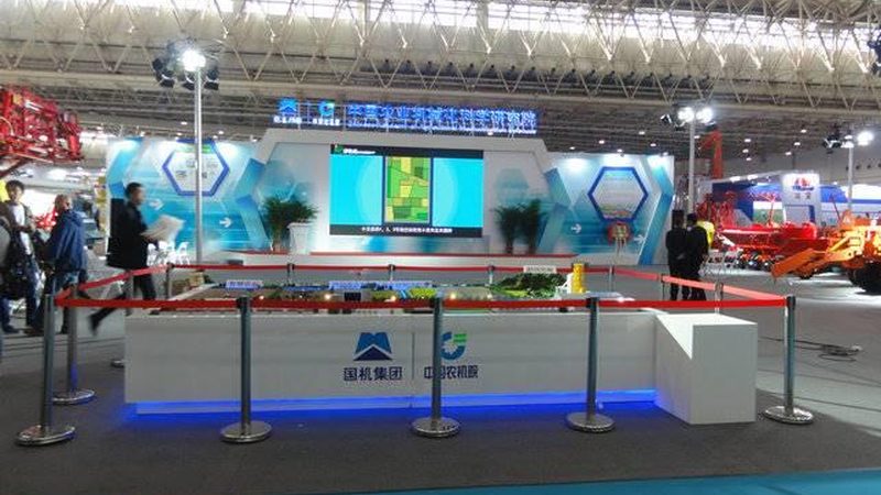 揭秘广告设计软件：功能参数对比解析